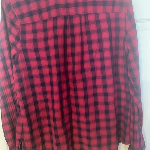 Ladies top - Picture 7 of 7